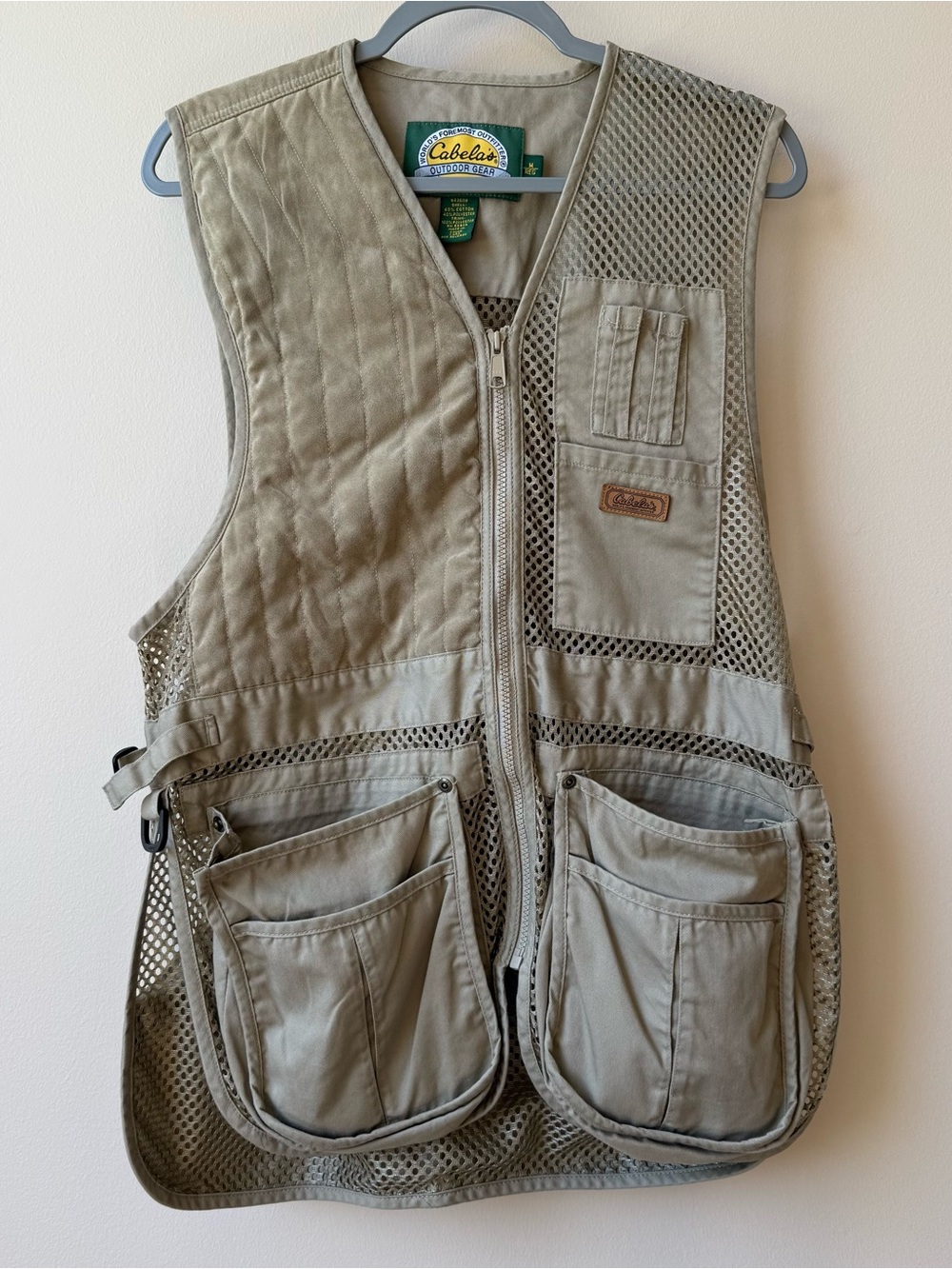 Cabela's Right Hand Shooting Vest Mesh Hunting Skeet Trap Vest